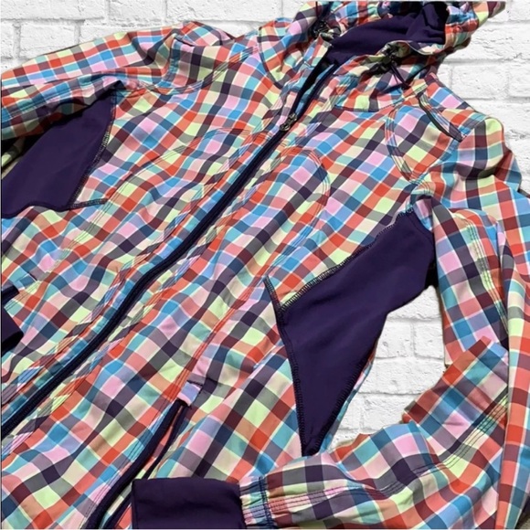 UBER RARE!🍒 LULULEMON SEAWHEEZE 2014 Special Edit Pass Me Plaid Jacket Sz.6,8 - Picture 8 of 15